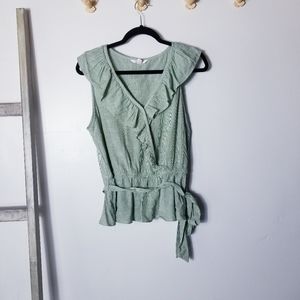 LC LAUREN CONRAD RUFFLED GREEN AND WHITE STRIPED WRAP AROUND TANK SIZE LARGE